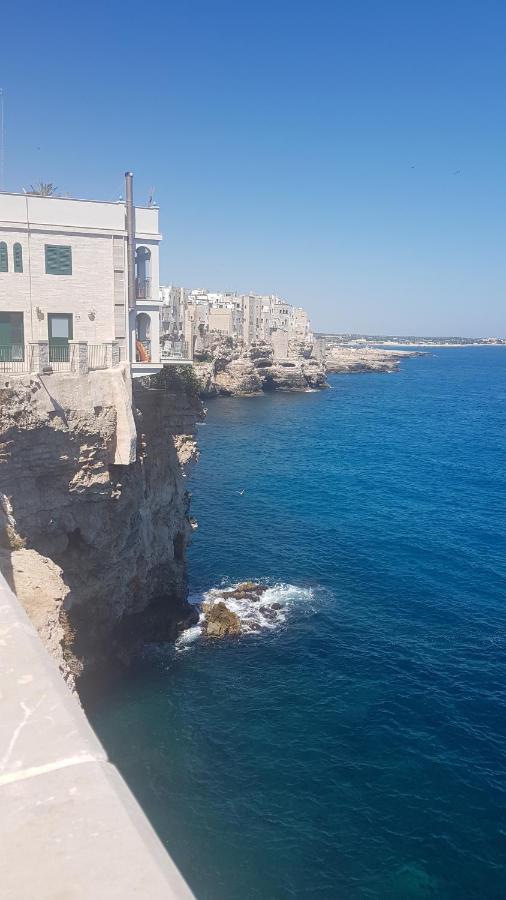 Dimora Cieli Di Dante 17 Apartment Polignano a Mare Luaran gambar