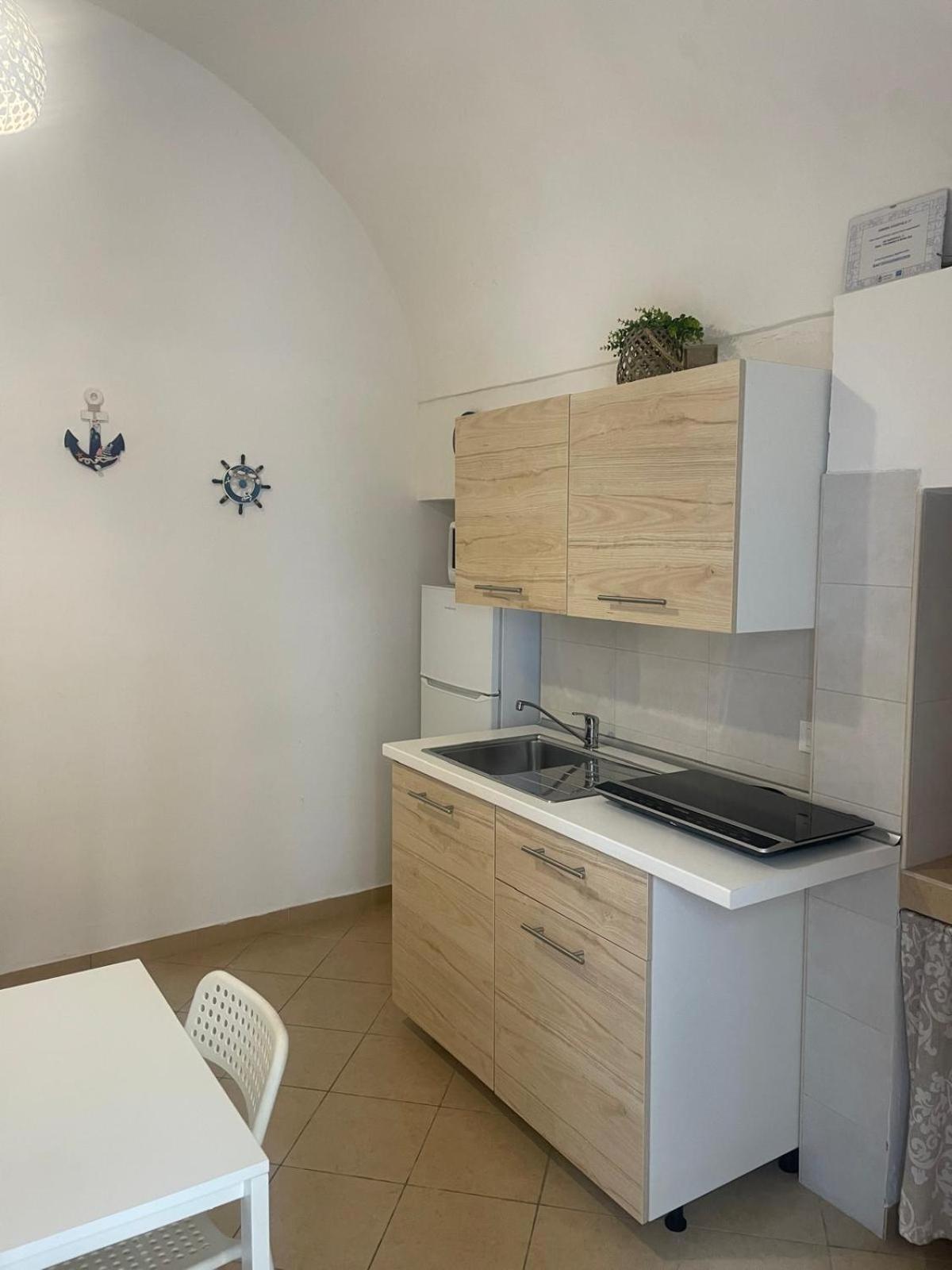 Dimora Cieli Di Dante 17 Apartment Polignano a Mare Luaran gambar