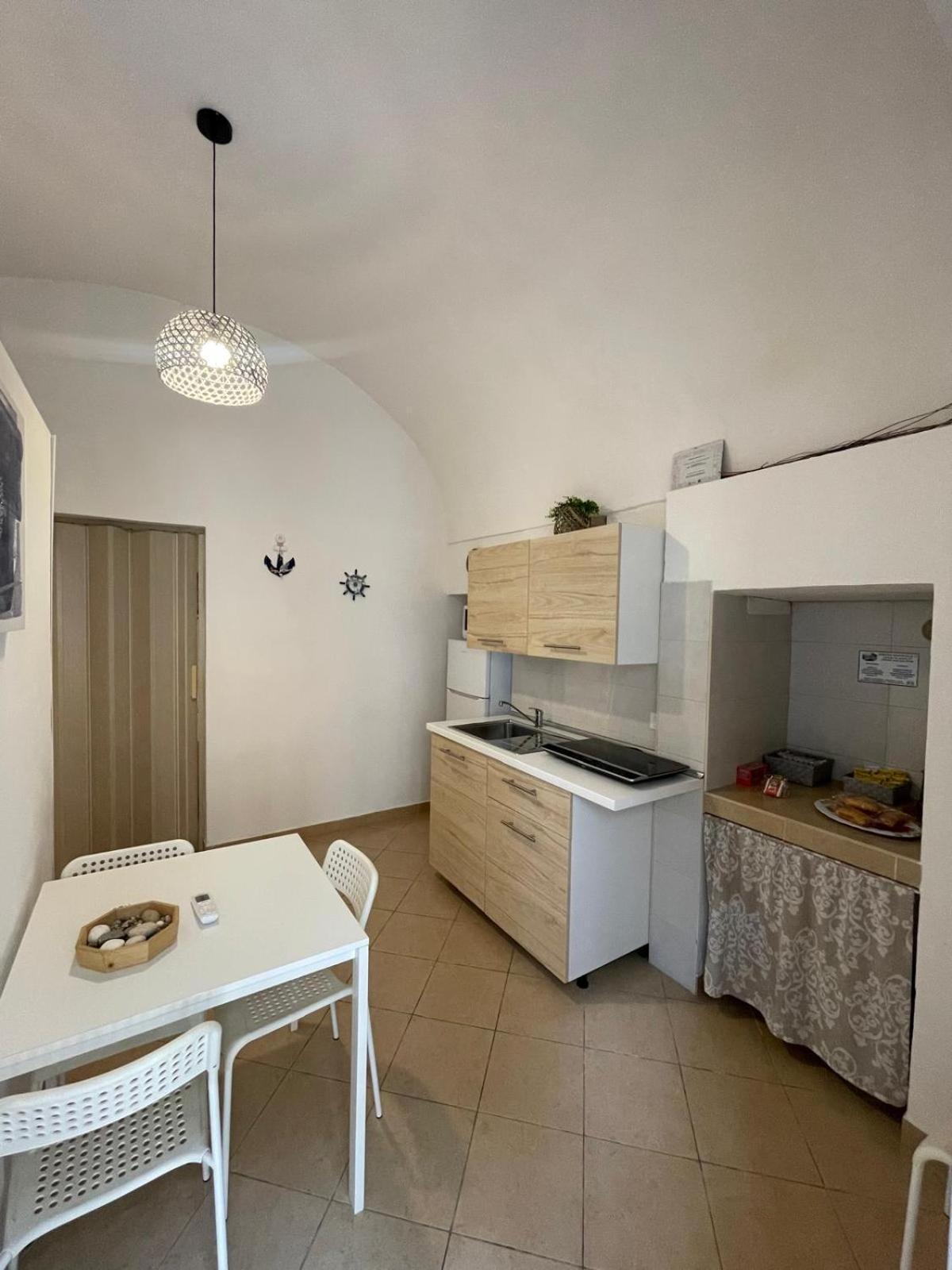 Dimora Cieli Di Dante 17 Apartment Polignano a Mare Luaran gambar